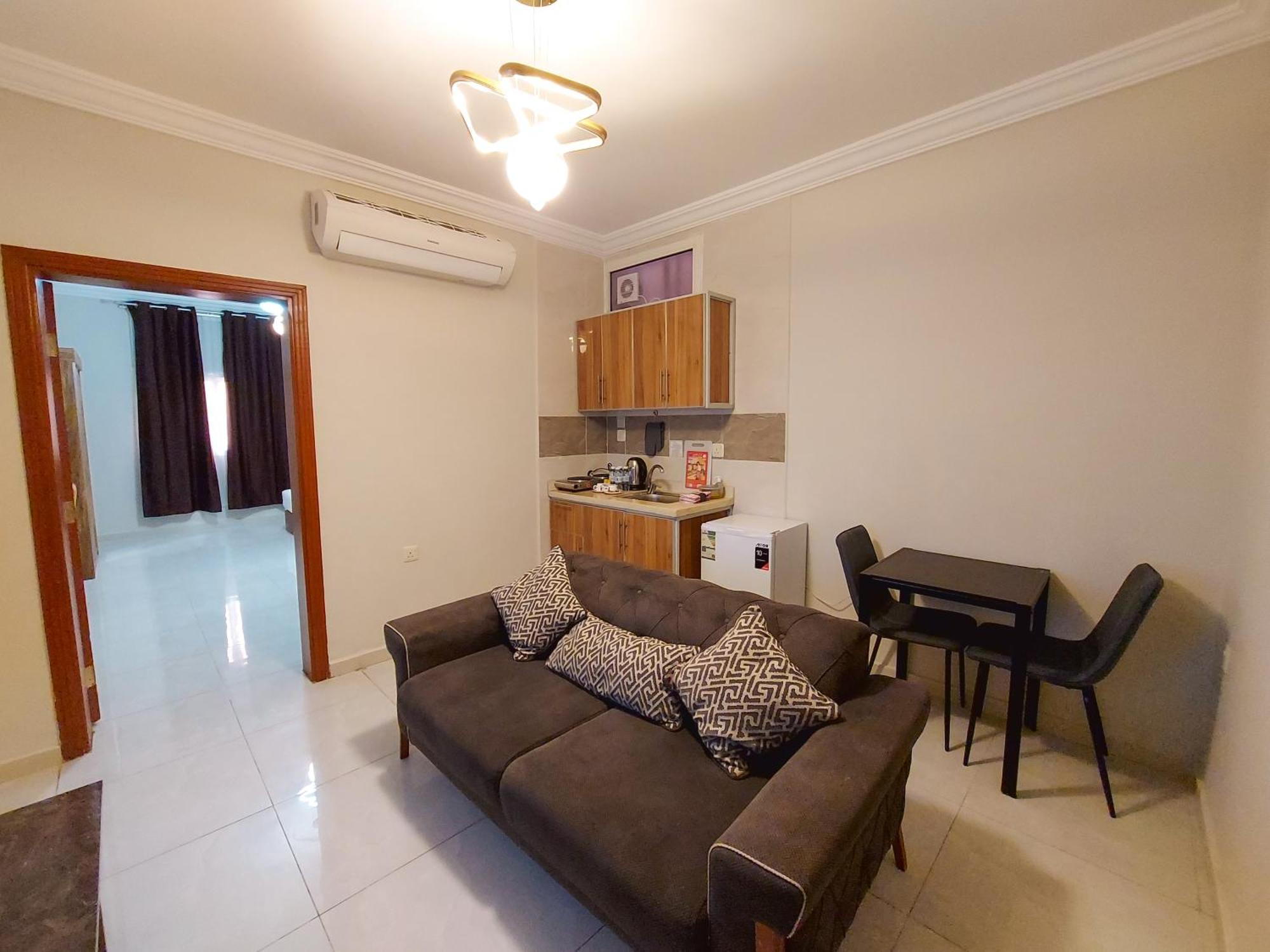 Iwan Alandalusia Alrehab Aparthotel Jeddah Exterior photo
