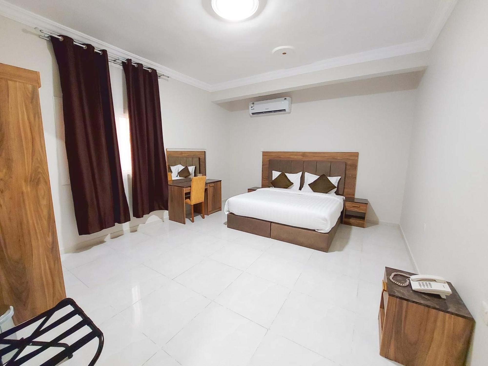 Iwan Alandalusia Alrehab Aparthotel Jeddah Exterior photo
